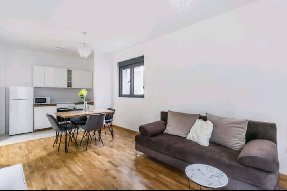 Квартира в Будве, Черногория, 45 м² - фото 2