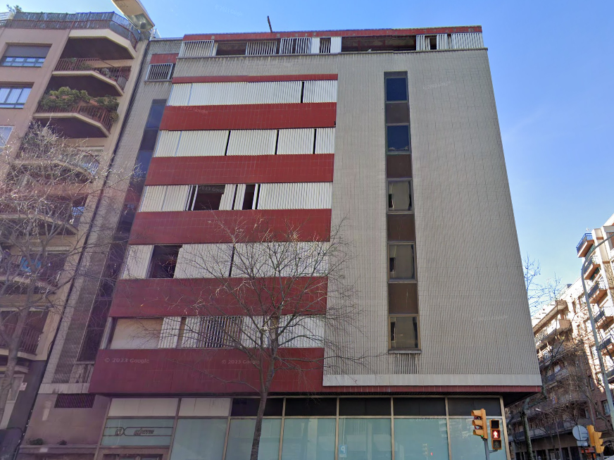 Коммерческая недвижимость в Барселоне, Испания, 721 м2 - фото 1