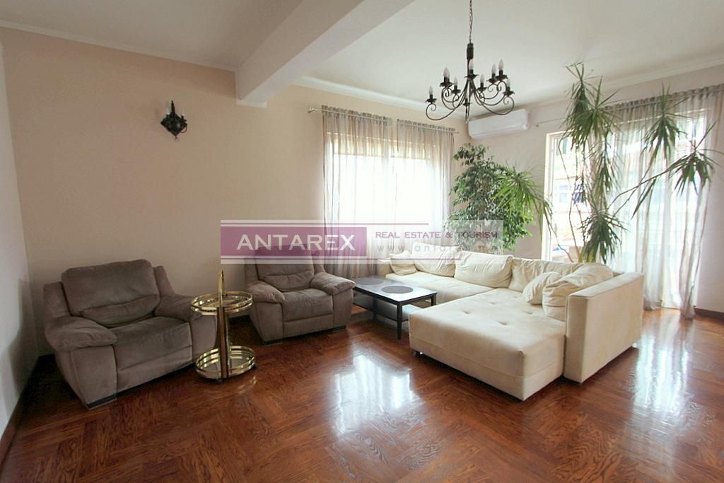 Вилла в Зеленике, Черногория, 322 м² - фото 4