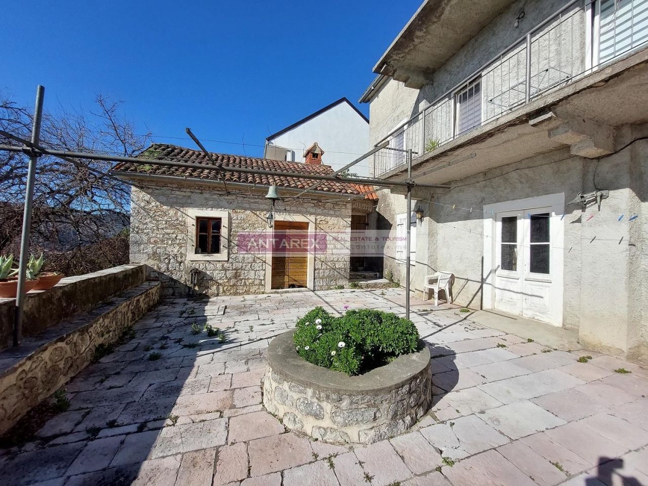 Вилла в Херцег-Нови, Черногория, 306 м² - фото 3