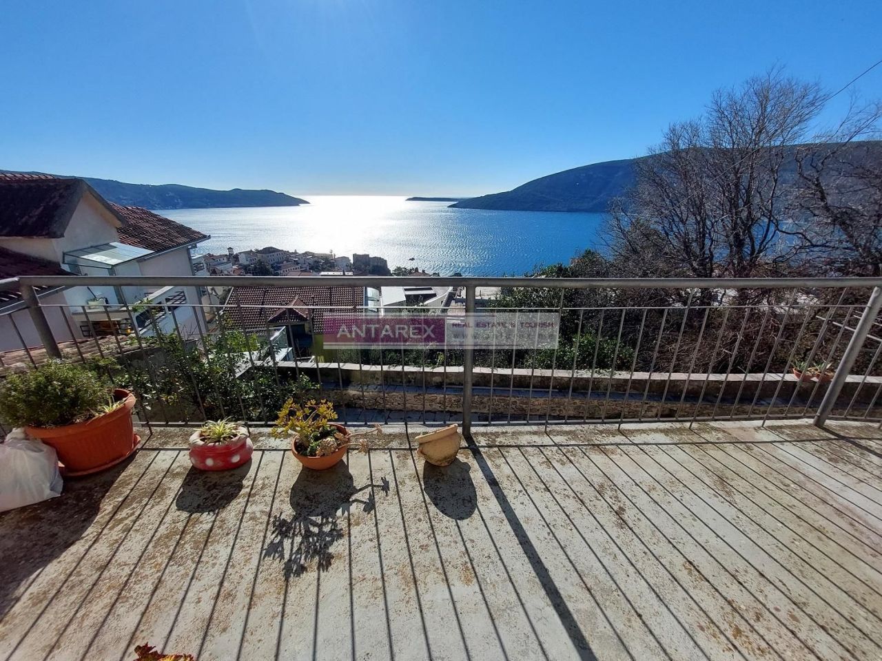 Вилла в Херцег-Нови, Черногория, 306 м² - фото 5