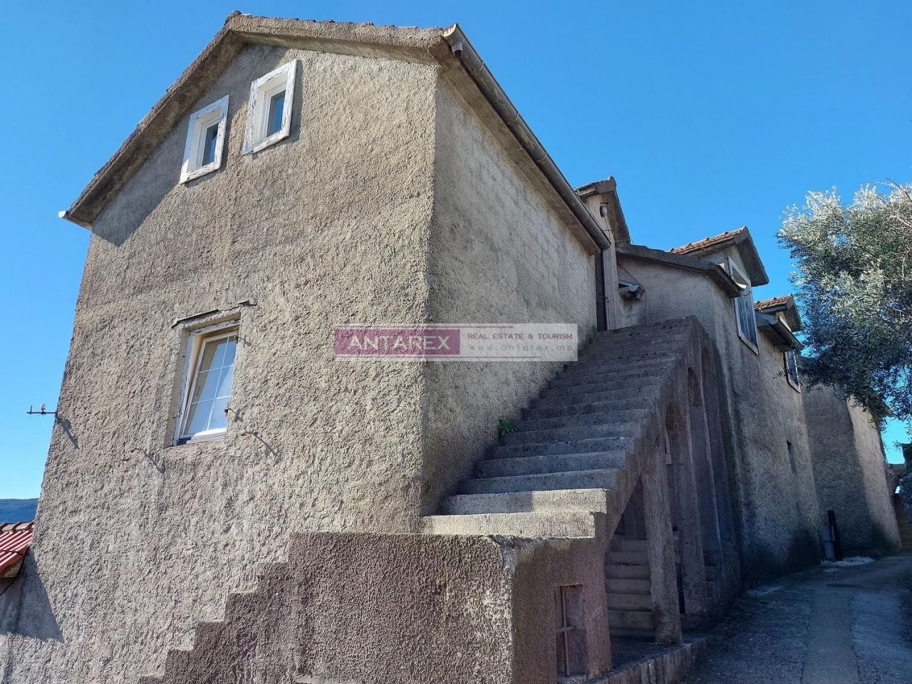 Вилла в Херцег-Нови, Черногория, 306 м² - фото 8