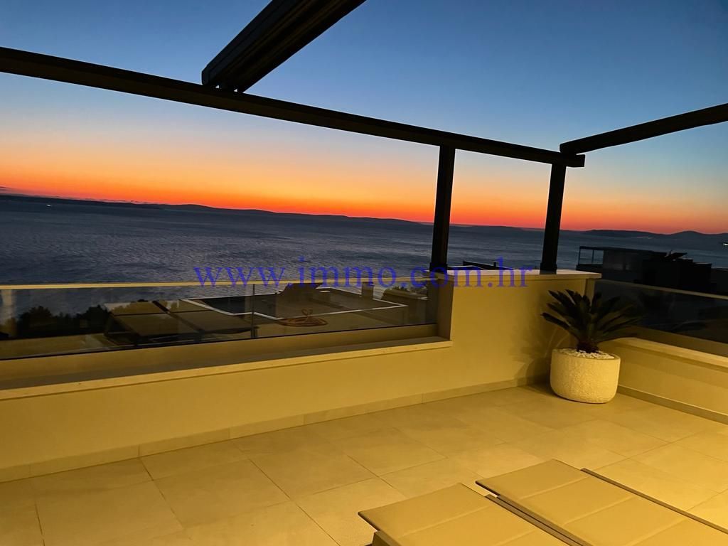 Вилла в Сплите, Хорватия, 355 м² - фото 18