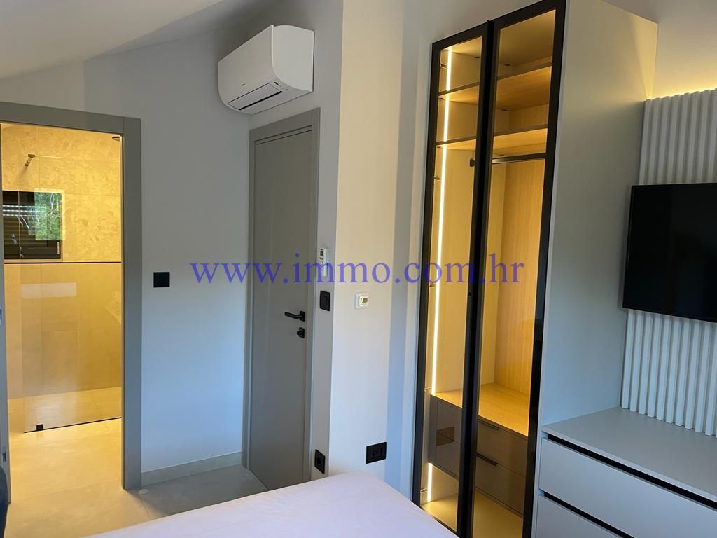 Вилла в Сплите, Хорватия, 355 м² - фото 5