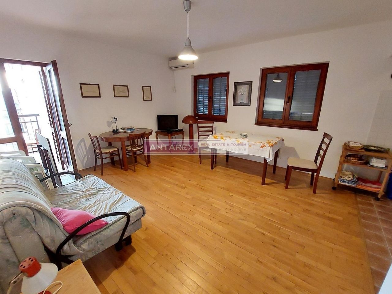 Апартаменты в Зеленике, Черногория, 68 м2 - фото 1