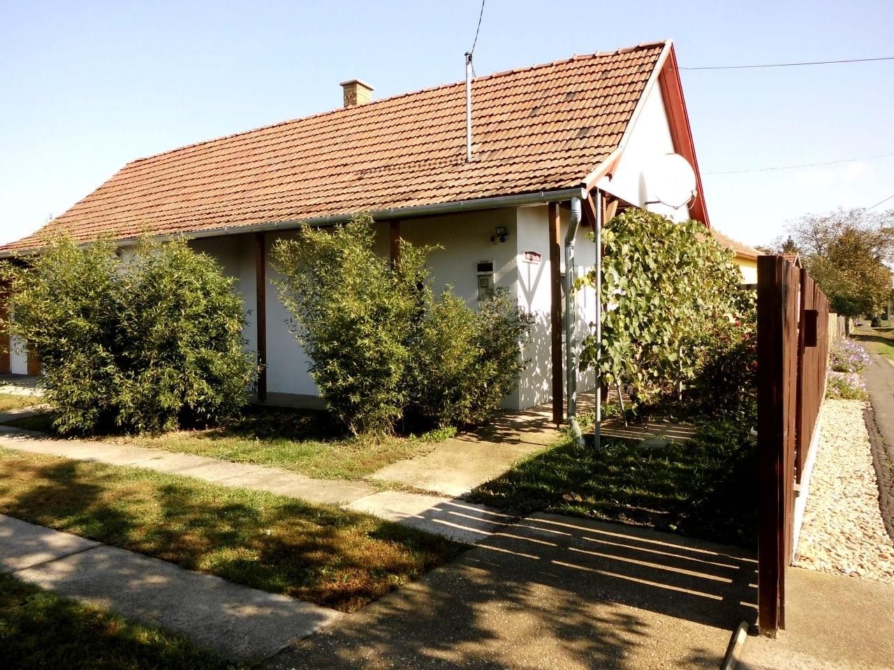 Дом Tiszagyulaháza, Венгрия, 48 м2 - фото 1
