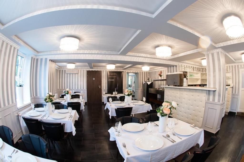 Отель, гостиница Szeged, Венгрия, 435 м² - фото 9