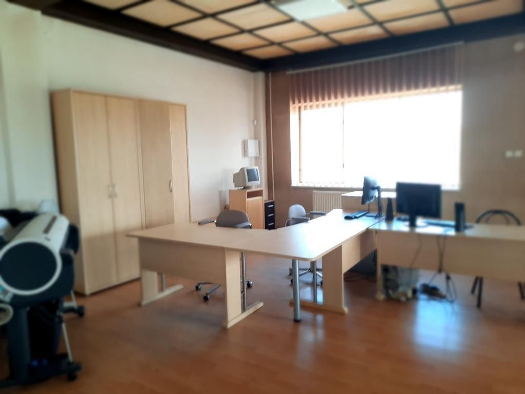 Коммерческая недвижимость Topoľčany, Словакия, 2 100 м² - фото 15