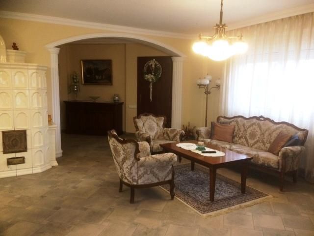 Отель, гостиница в Хевизе, Венгрия, 600 м² - фото 16