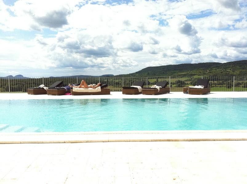 Отель, гостиница Monoszló, Венгрия, 2 437 м² - фото 15