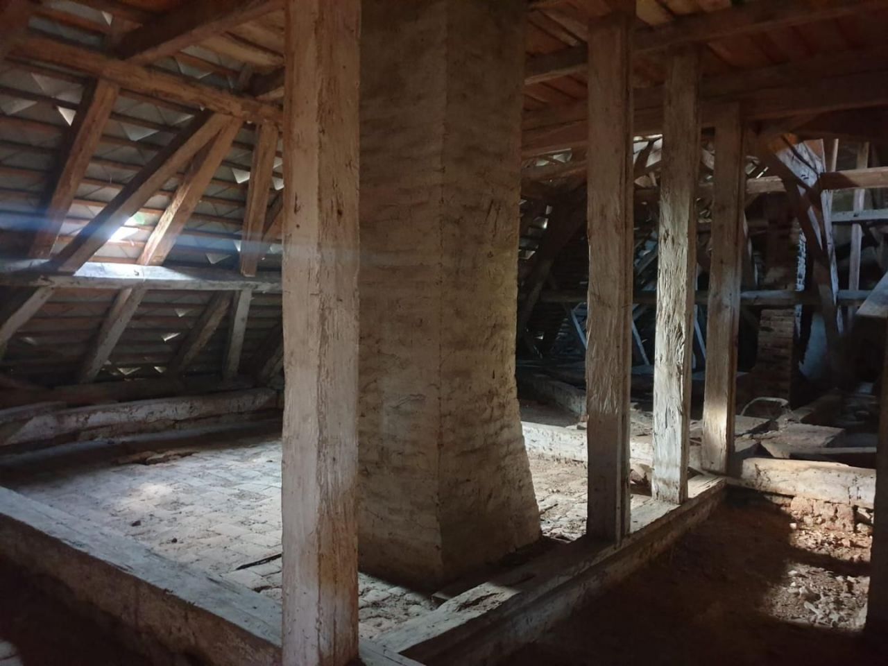 Замок Pusztakovácsi, Венгрия - фото 16