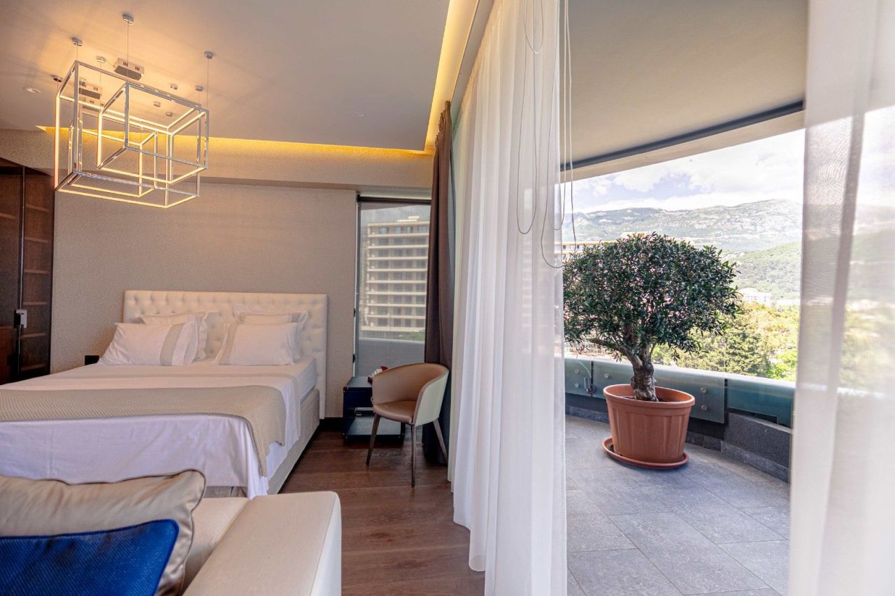 Квартира в Будве, Черногория, 54 м² - фото 9