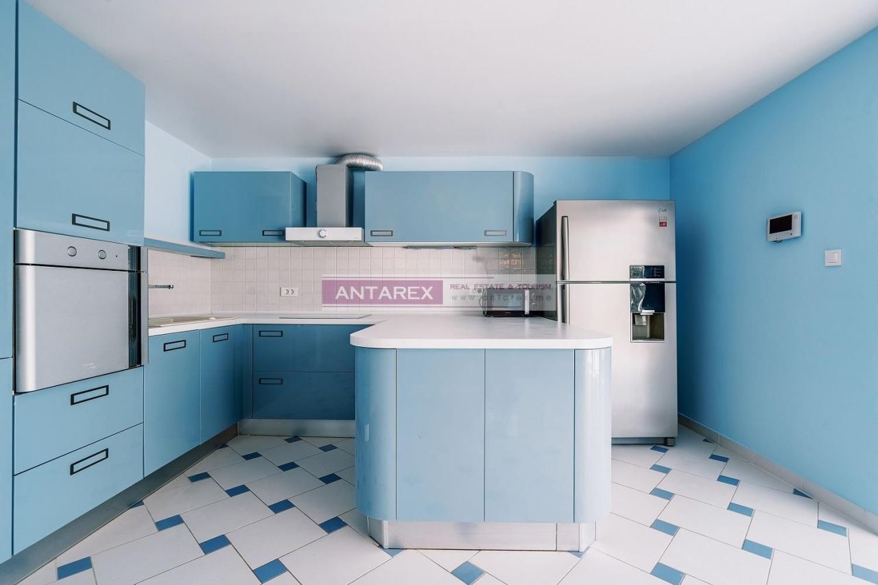 Вилла в Крашичах, Черногория, 224 м² - фото 4