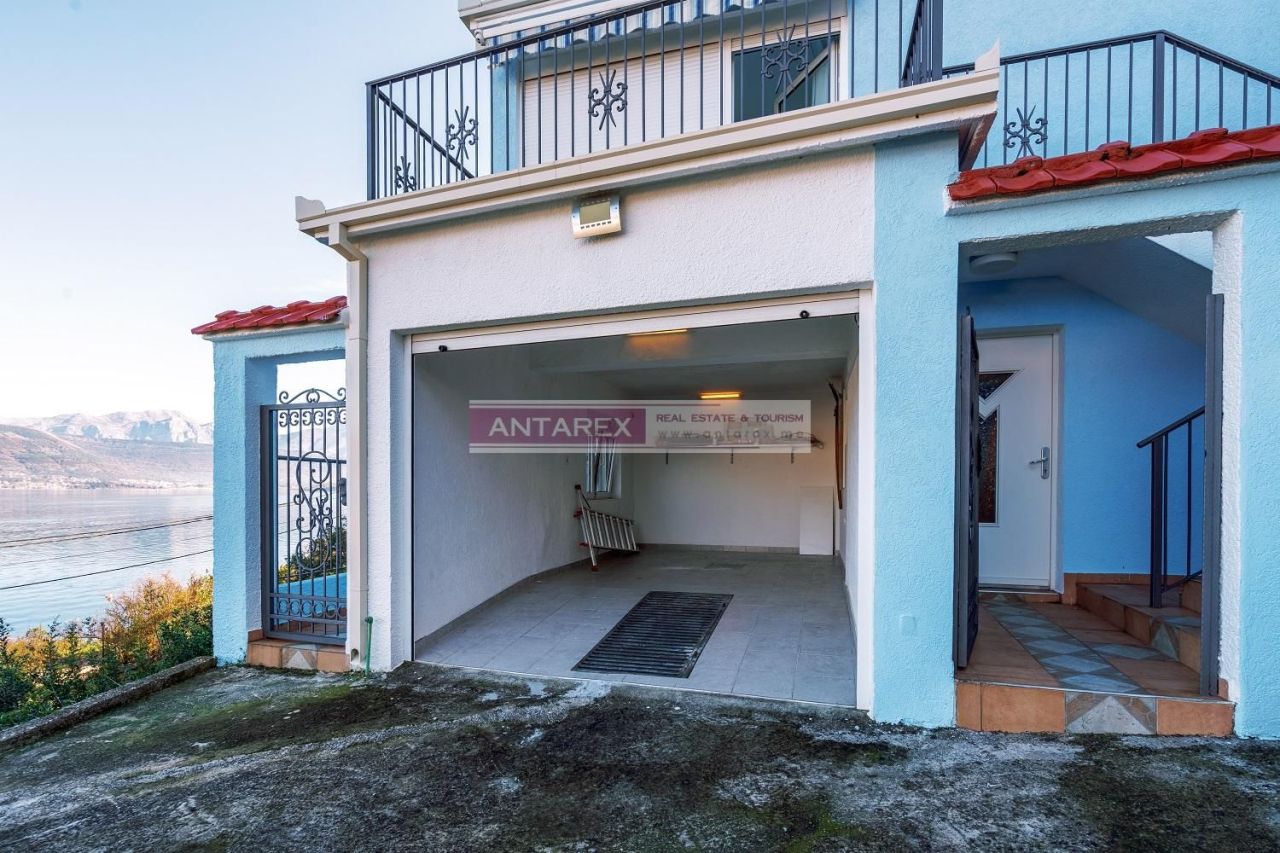 Вилла в Крашичах, Черногория, 224 м² - фото 15