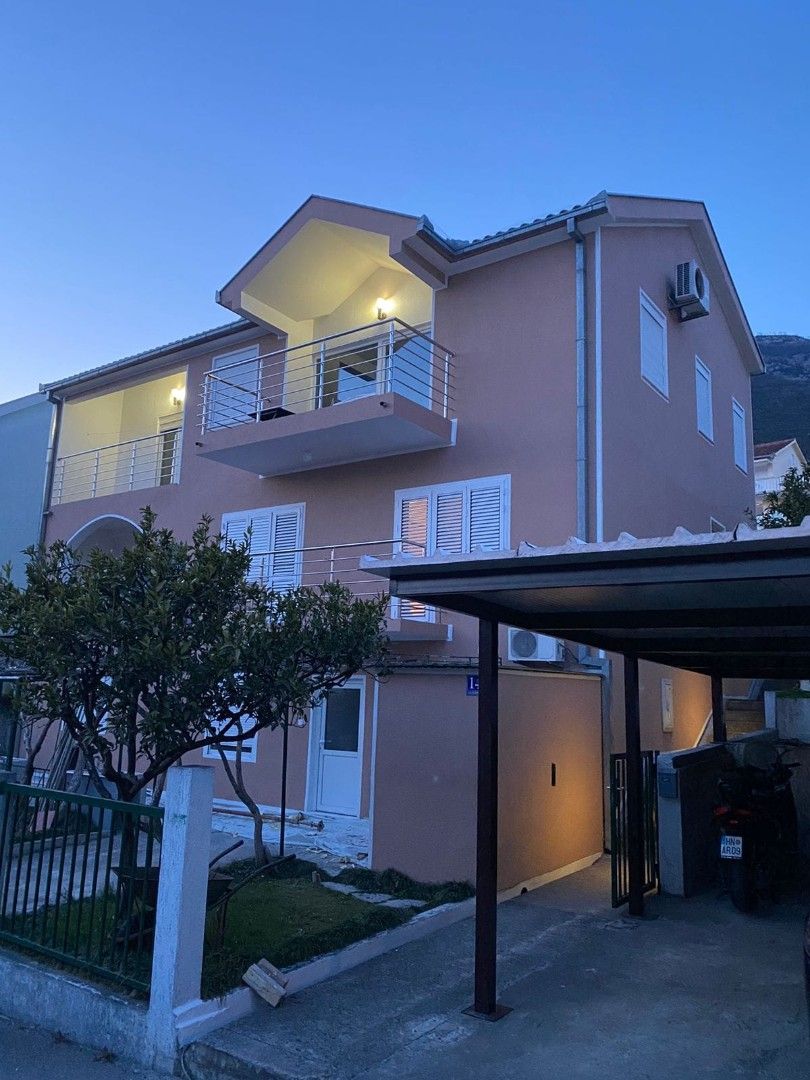 Отель, гостиница в Дженовичах, Черногория, 282 м² - фото 2