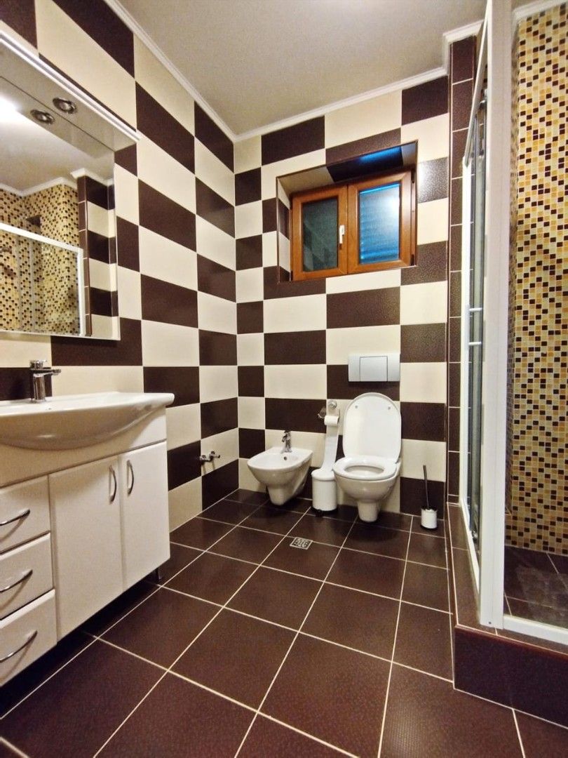 Дом в Херцег-Нови, Черногория, 280 м² - фото 6