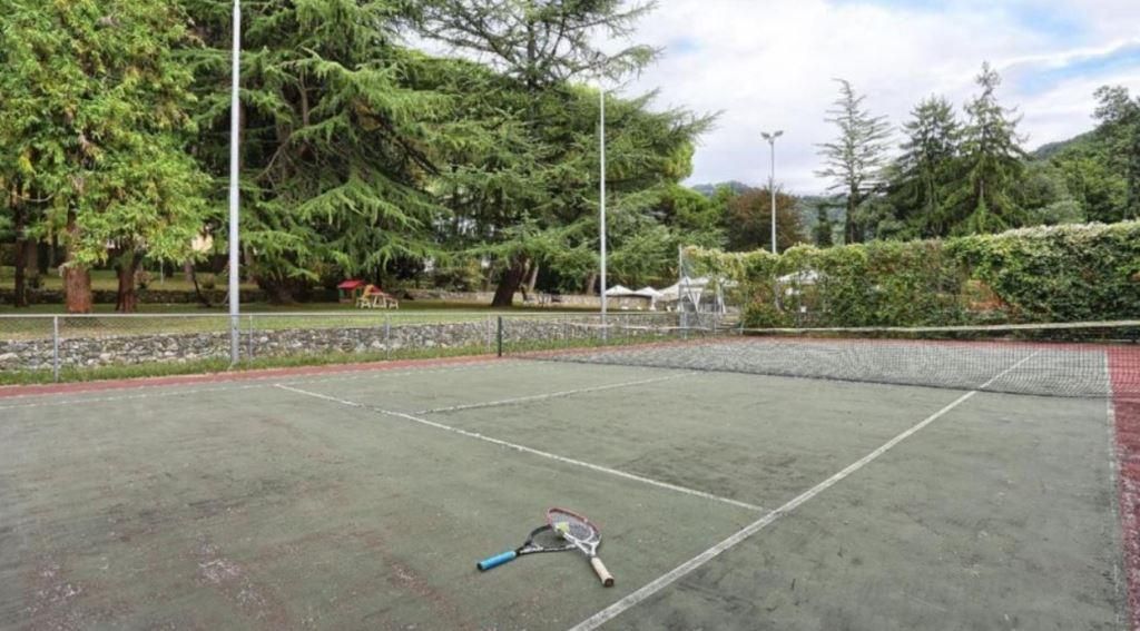 Отель, гостиница в Камайоре, Италия, 1 200 м² - фото 14