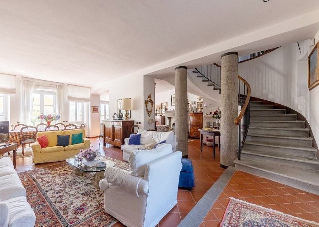 Вилла в Лукке, Италия, 900 м² - фото 7