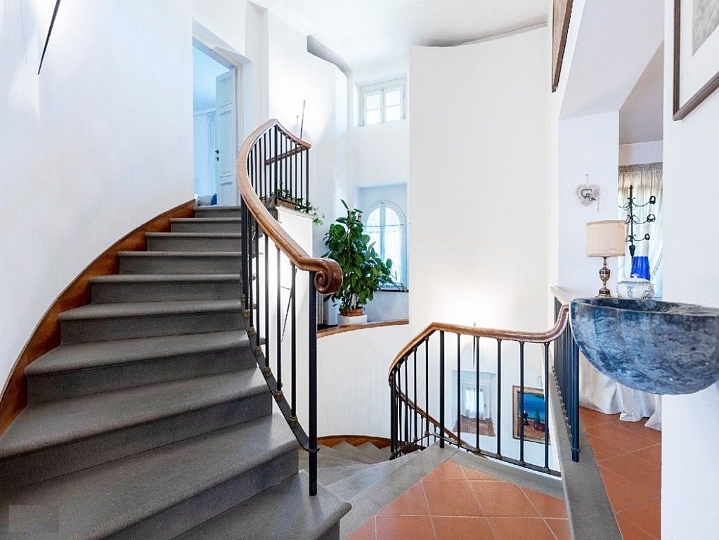 Вилла в Лукке, Италия, 900 м² - фото 12