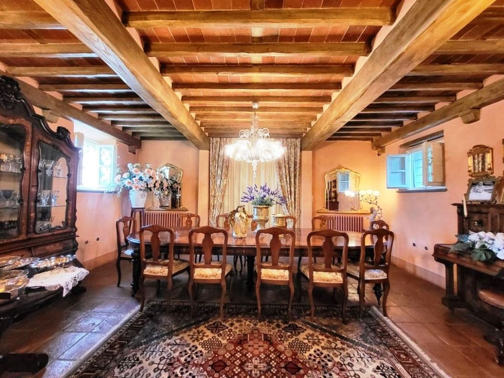 Поместье в Лукке, Италия, 630 м² - фото 9