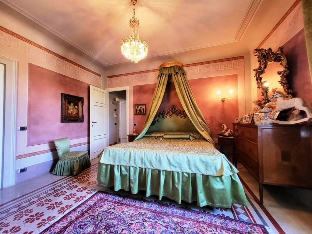 Поместье в Лукке, Италия, 630 м² - фото 13