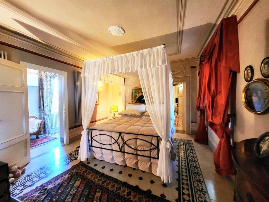 Поместье в Лукке, Италия, 630 м² - фото 12