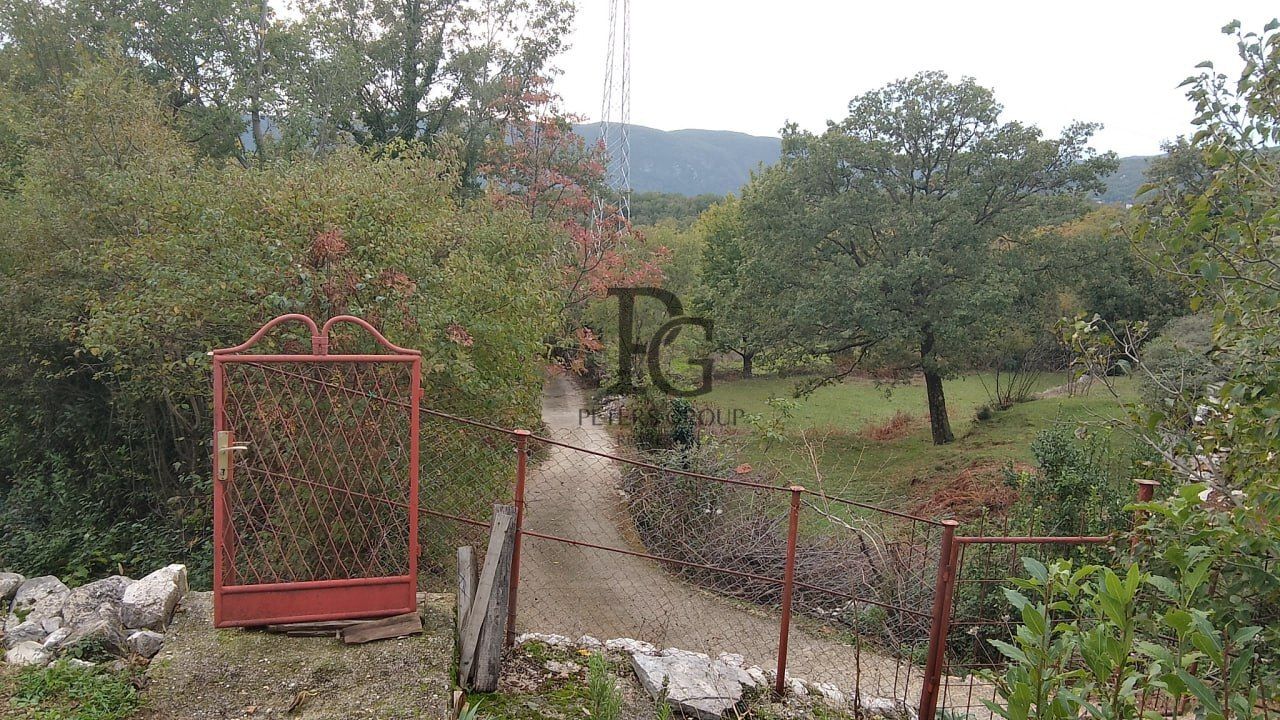 Земля в Херцег-Нови, Черногория, 600 сот. - фото 1