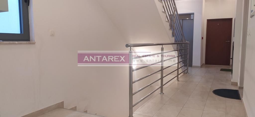 Апартаменты в Бечичи, Черногория, 76 м² - фото 14