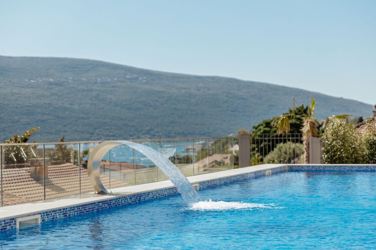 Апартаменты в Баошичах, Черногория, 47 м² - фото 2