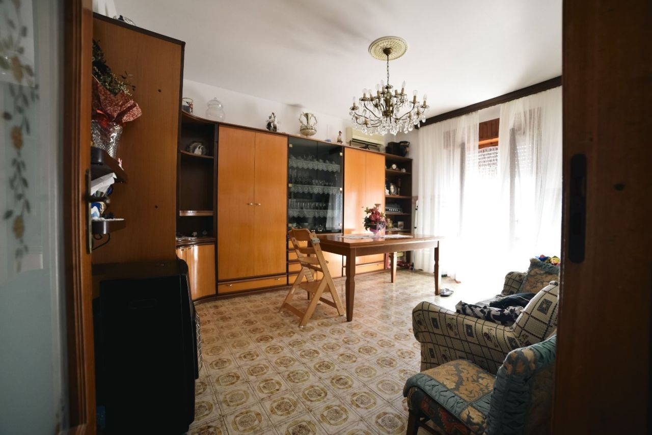 Квартира в Санта-Мария дель Чедро, Италия, 135 м² - фото 4