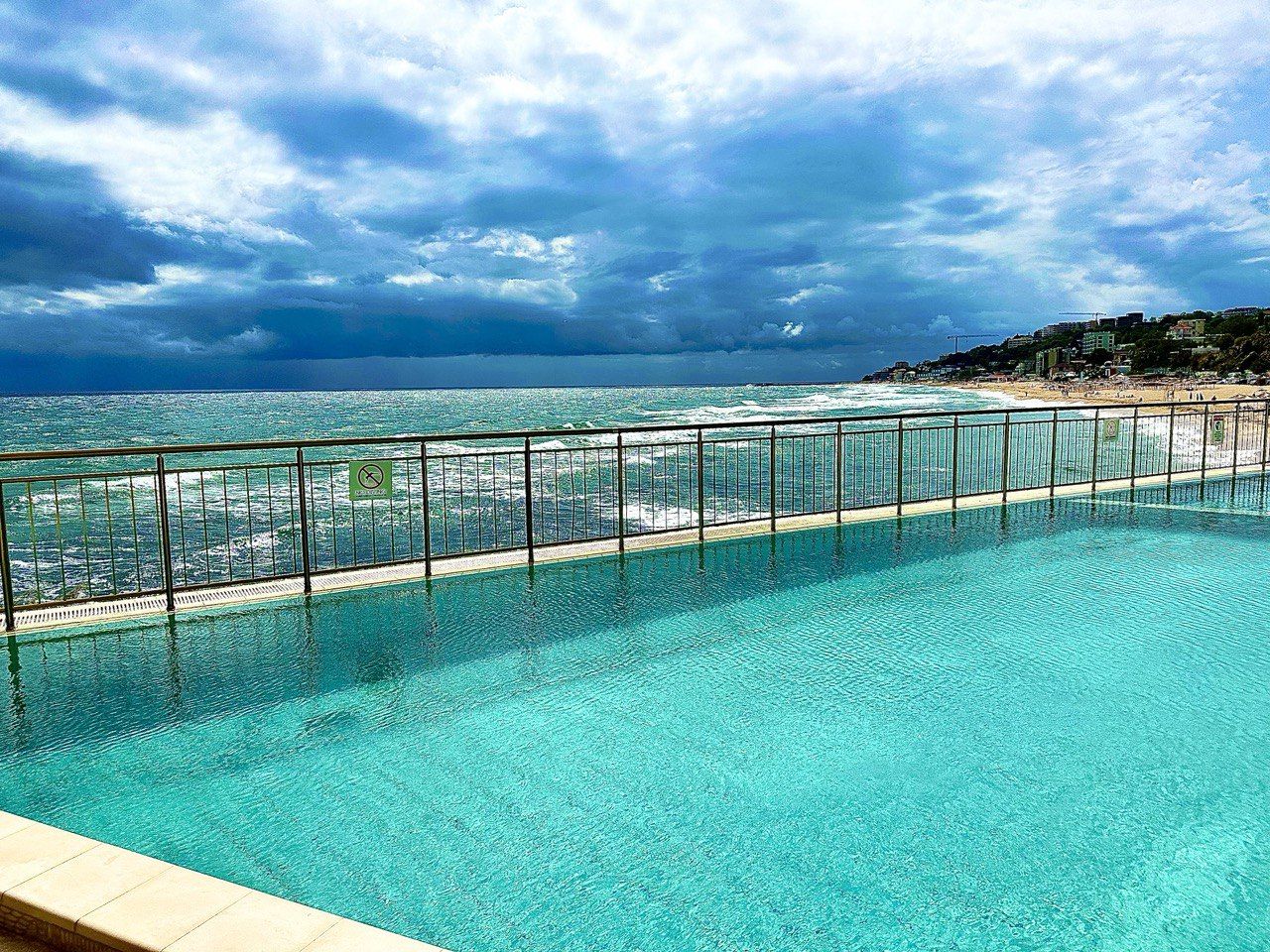 Отель, гостиница в Варне, Болгария, 5 483 м² - фото 13