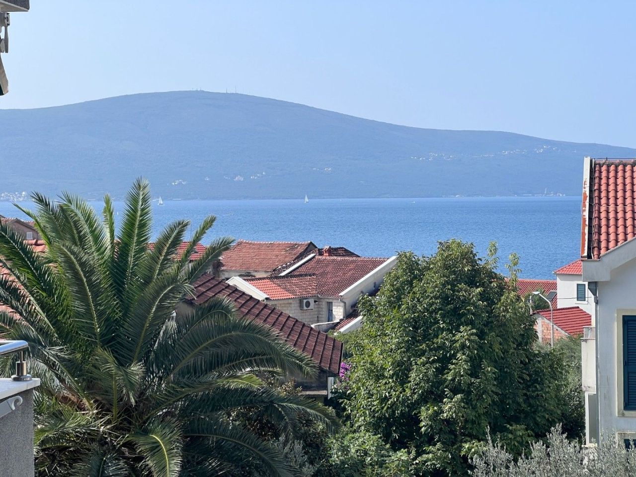 Квартира в Ластве, Черногория, 52 м² - фото 2