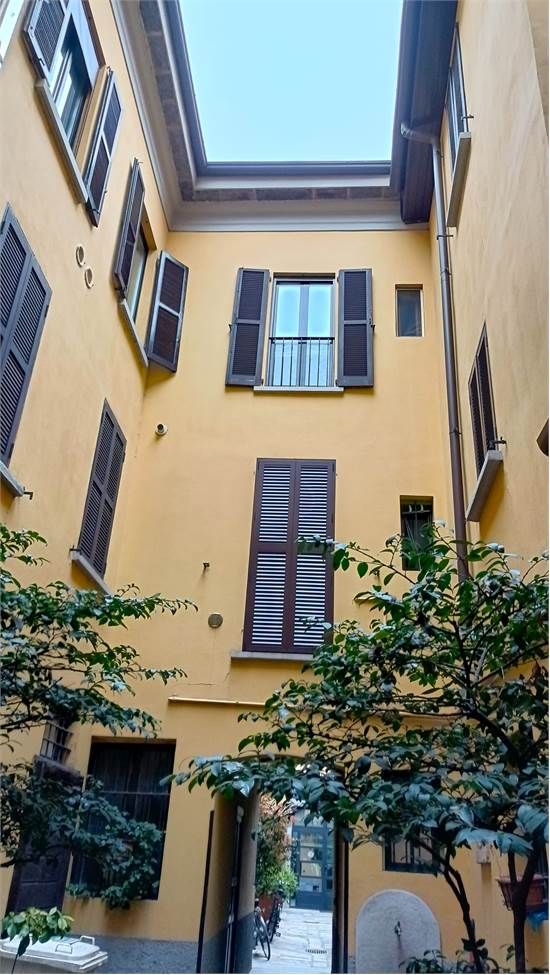 Апартаменты в Милане, Италия, 100 м2 - фото 1