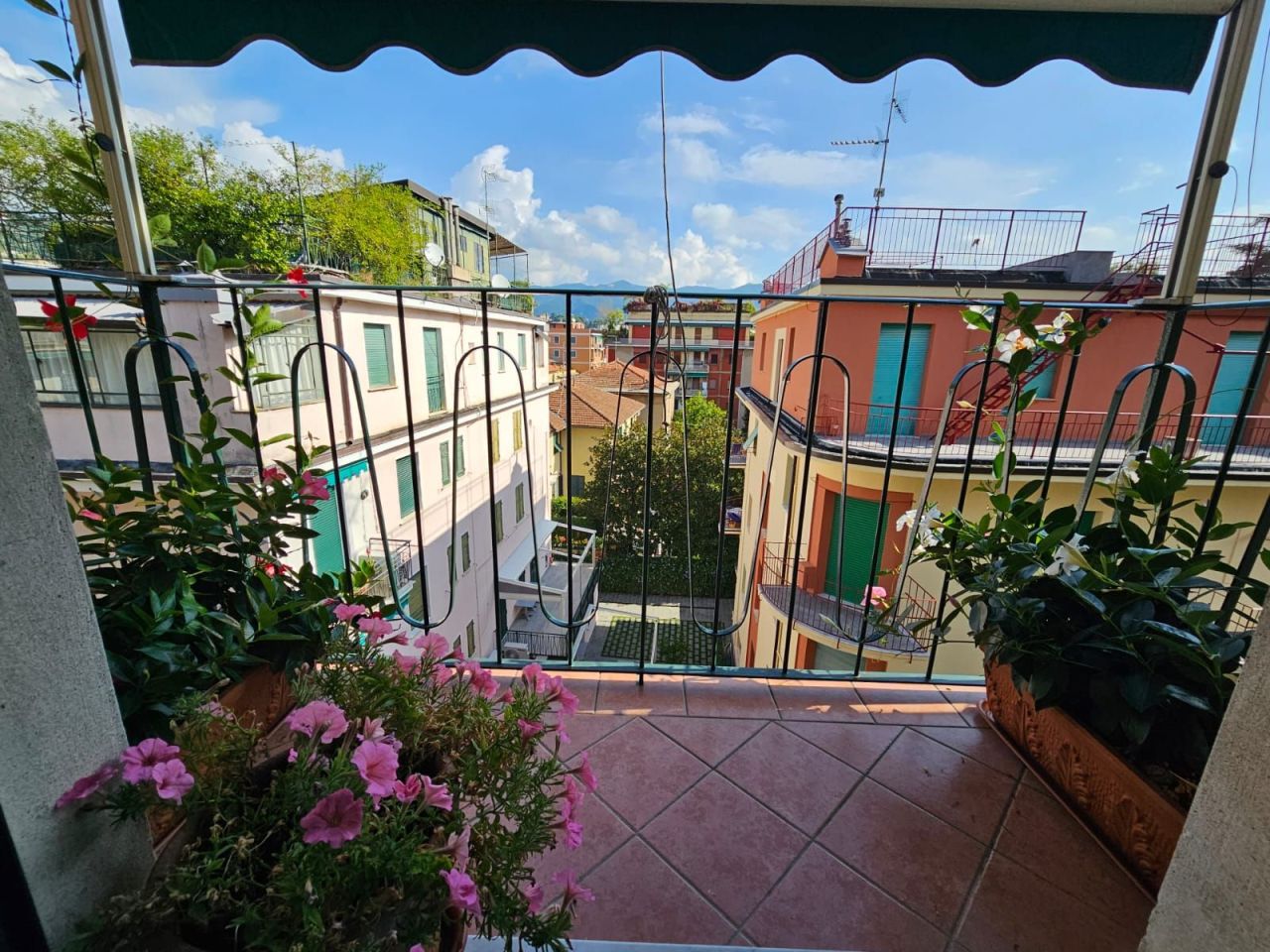 Апартаменты в Санта-Маргерита-Лигуре, Италия, 85 м2 - фото 1