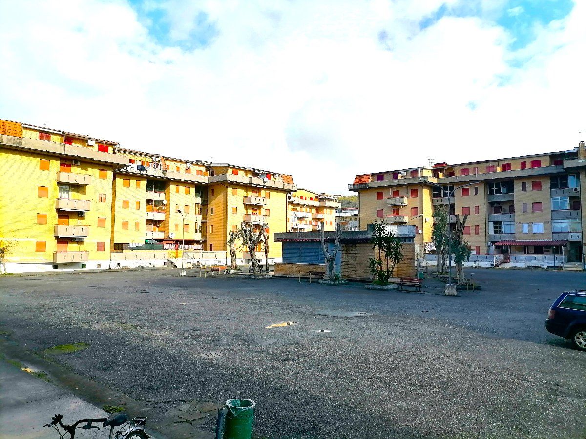 Квартира в Скалее, Италия, 48 м2 - фото 1