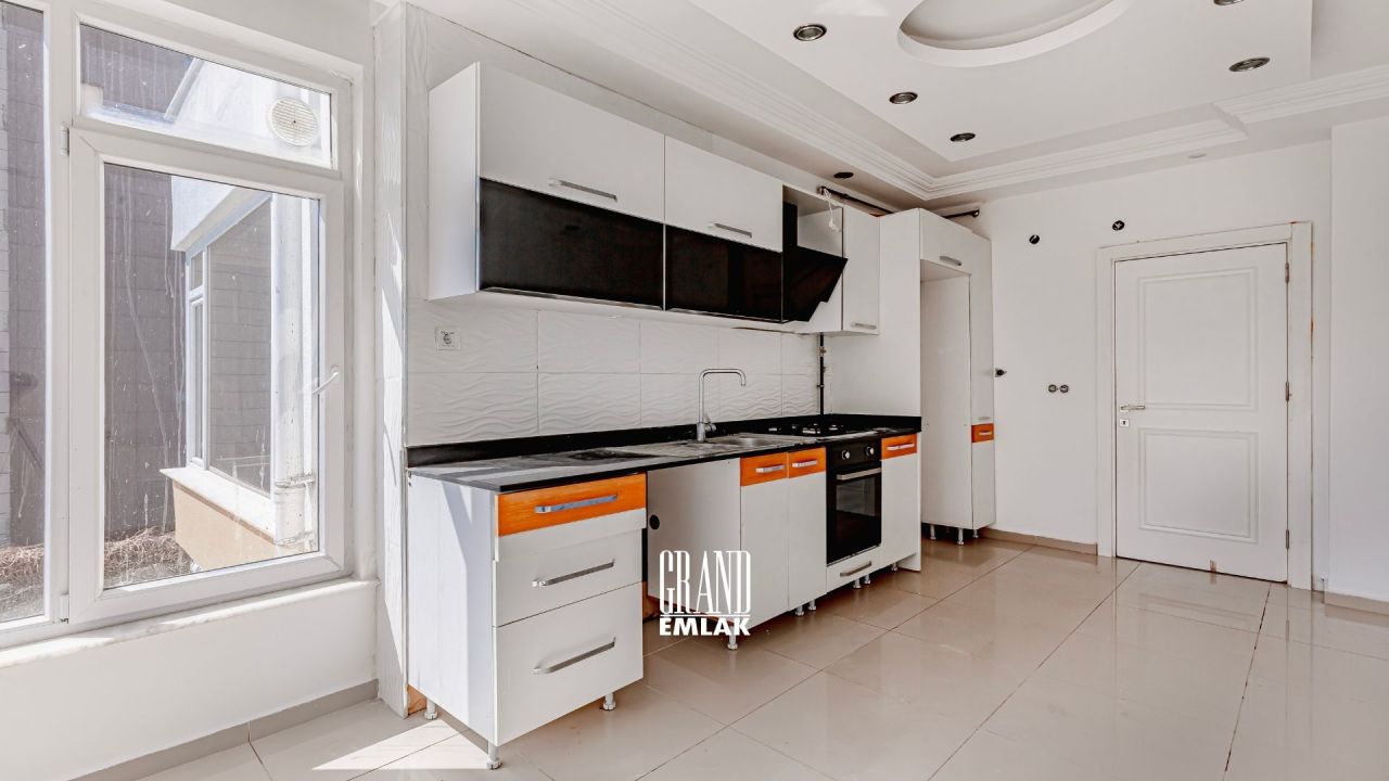 Квартира в Анталии, Турция, 300 м² - фото 11