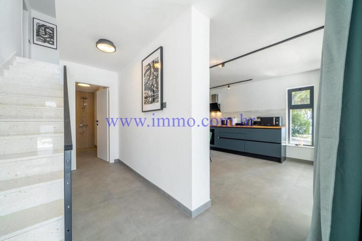 Вилла на острове Брач, Хорватия, 314 м² - фото 9