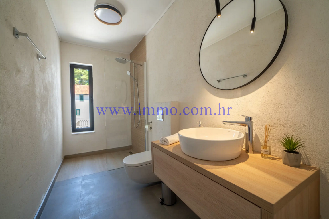 Вилла на острове Брач, Хорватия, 314 м² - фото 13