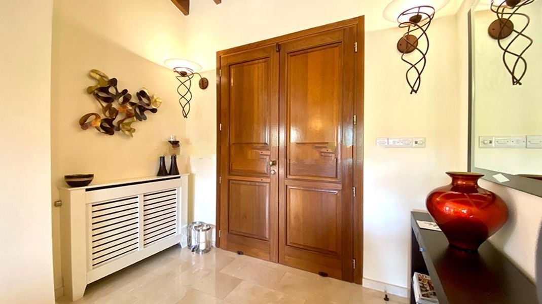 Вилла в Пафосе, Кипр, 300 м² - фото 9