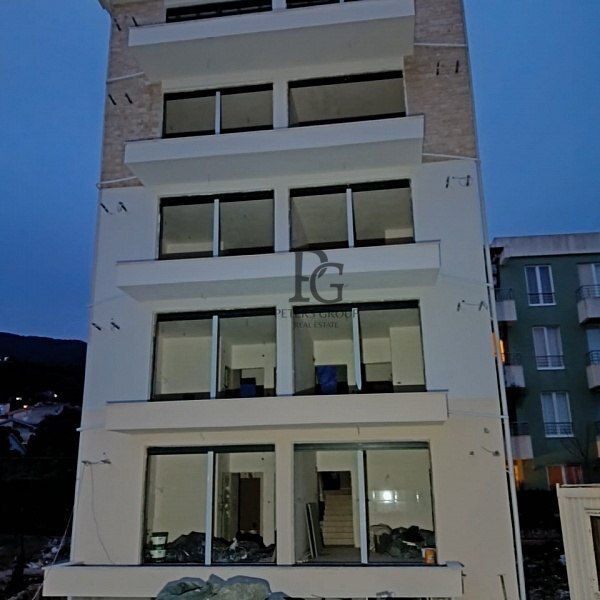 Квартира в Биеле, Черногория, 30 м2 - фото 1