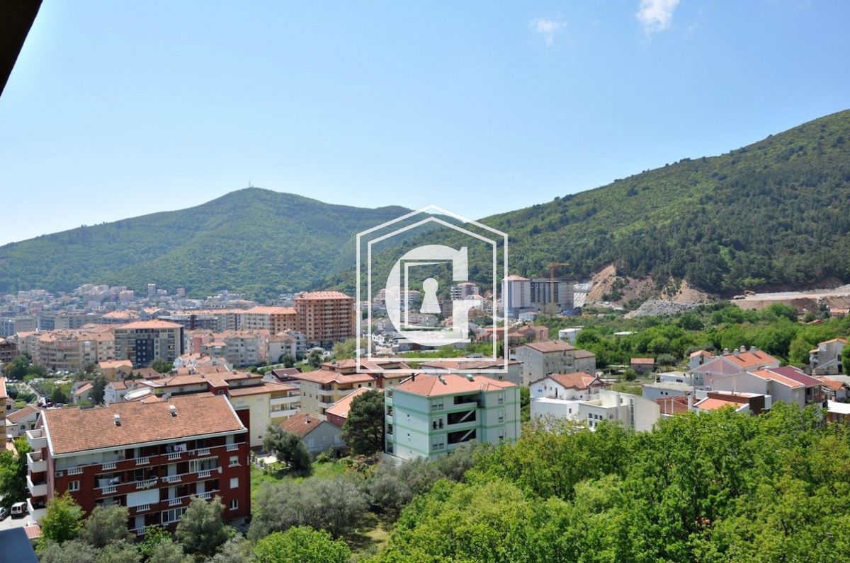 Апартаменты в Будве, Черногория, 38 м2 - фото 1