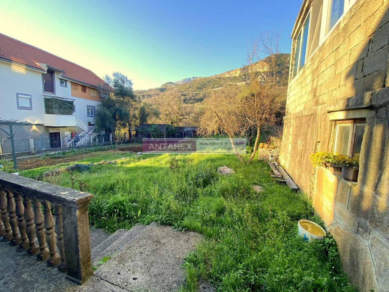 Вилла в Херцег-Нови, Черногория, 80 м² - фото 11