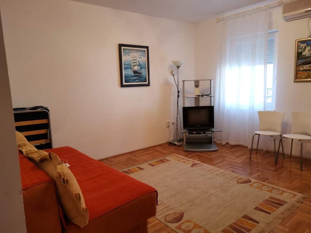 Квартира в Петроваце, Черногория, 37 м2 - фото 1