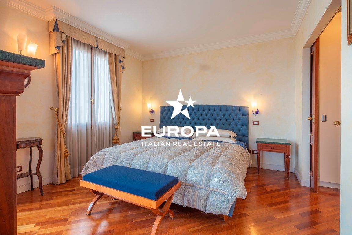 Вилла в Оспедалетти, Италия, 465 м² - фото 11