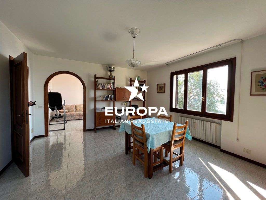 Вилла в Оспедалетти, Италия, 330 м² - фото 14