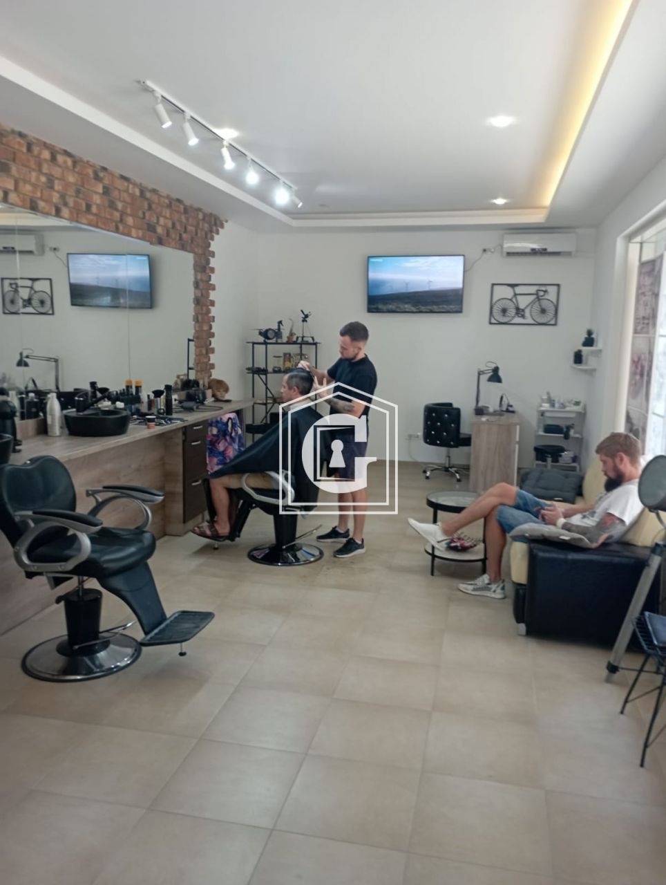 Коммерческая недвижимость в Будве, Черногория, 38 м² - фото 2