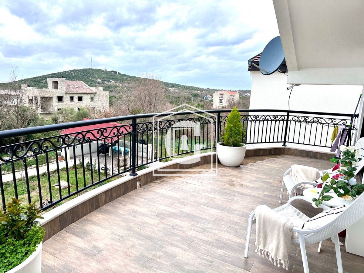 Вилла в Кримовице, Черногория, 120 м² - фото 2