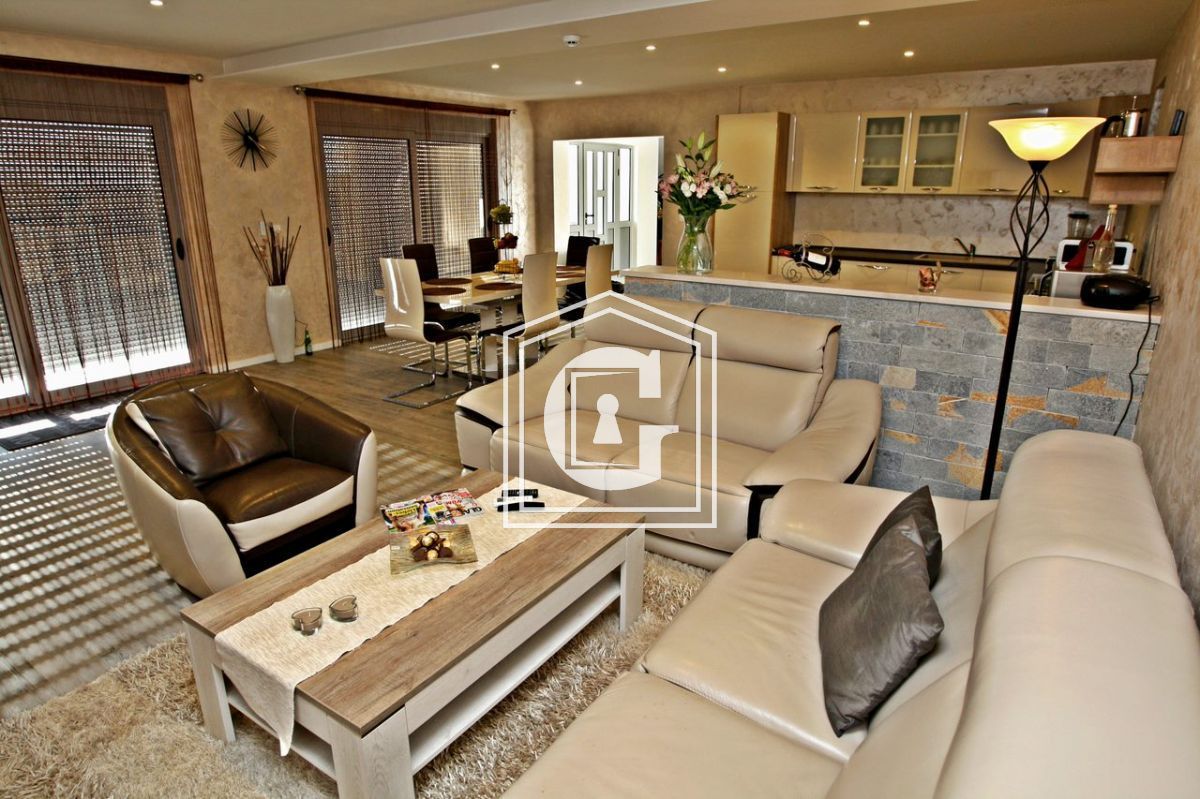 Вилла в Кримовице, Черногория, 251 м² - фото 3