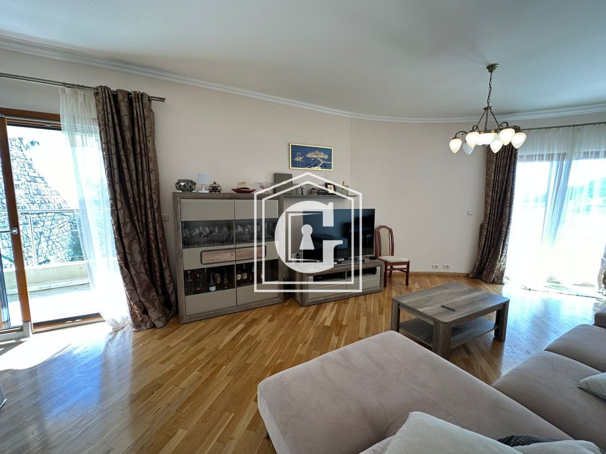 Апартаменты в Рафаиловичах, Черногория, 221 м² - фото 4