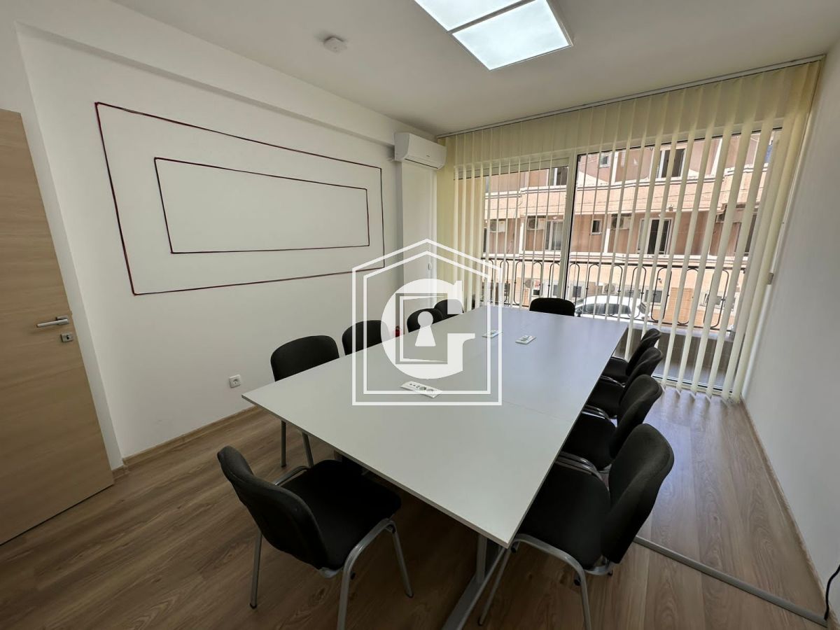 Коммерческая недвижимость в Бечичи, Черногория, 127 м² - фото 7